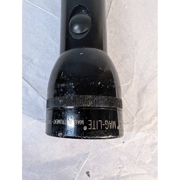 Maglite Flashlight Lot of 2‎ Blue & Black LED/Incandescent Heavy Duty Aluminum - Picture 9 of 12